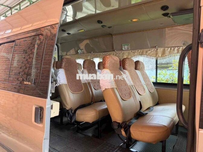Ford Transit 2009 16 chỗ Vàng cát