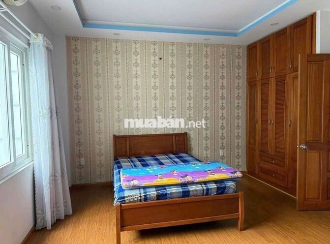 Nhà 1 Trệt 3 Lầu 4PN 5x18m Mặt Tiền KDC Hoàng Quốc Việt Q7
