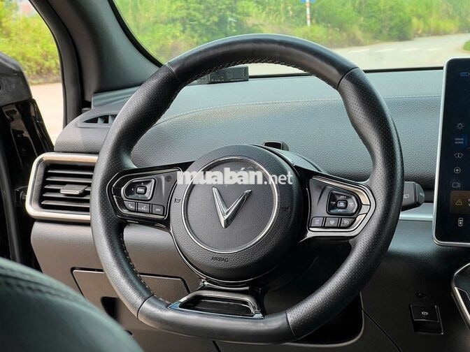 VinFast VF8 Plus 2022 Full options - Giá mềm