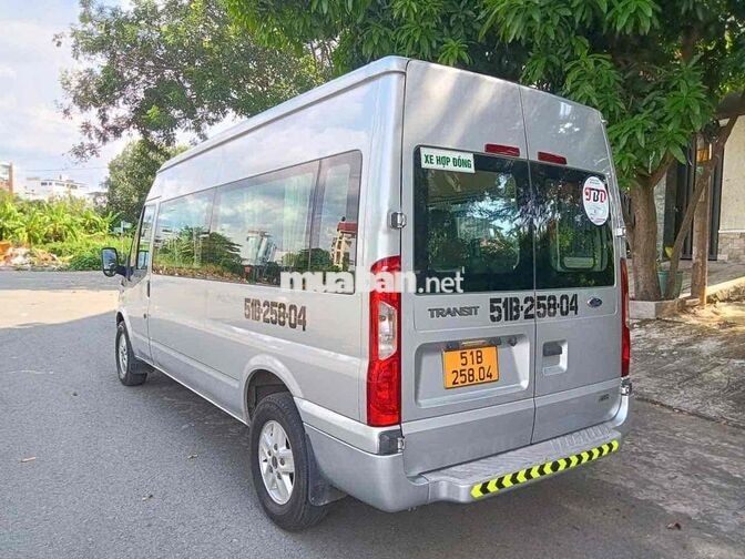 Ford Transit 2018 16 chỗ Bạc