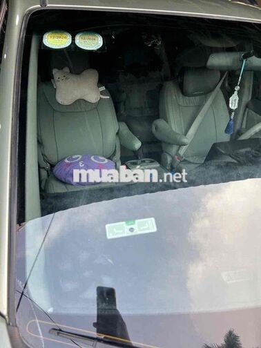 Toyota Sienna LE 2009