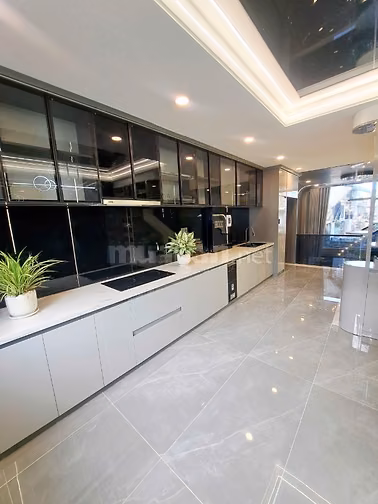 Full NỘI THẤT cao cấp- Đúc 5 Tầng- ngay Tân Kỳ Tân Quý- CHỉ nhỉnh 6 TỶ