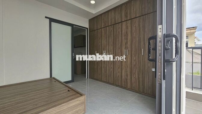 🏙️ Căn Hộ 2PN Ban Công Rộng 45M2 Đang Set Up Mới 100% Ngay Phú Nhuận