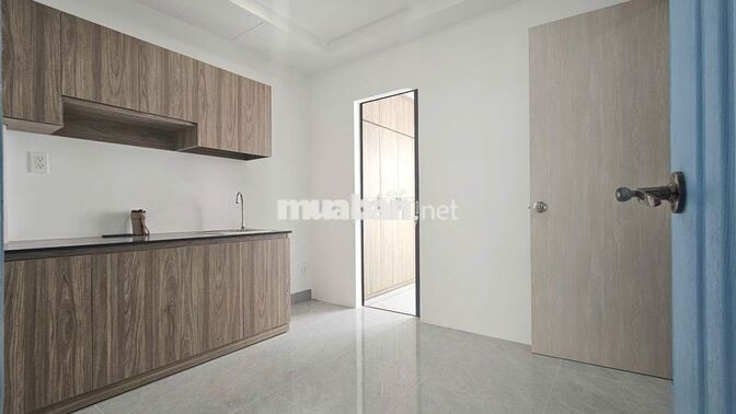 🏙️ Căn Hộ 2PN Ban Công Rộng 45M2 Đang Set Up Mới 100% Ngay Phú Nhuận
