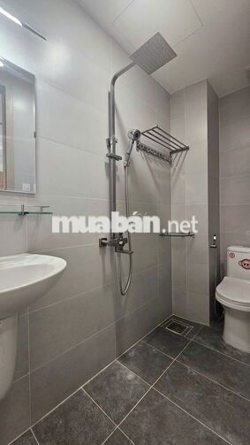 🏙️ Căn Hộ 2PN Ban Công Rộng 45M2 Đang Set Up Mới 100% Ngay Phú Nhuận
