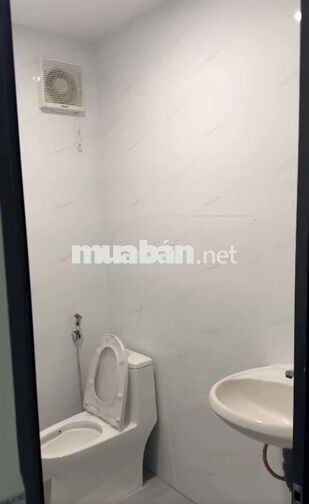 Nhà 1 lầu mới xây, mới, đẹp, Dt: 3.5m x 18m, 2PN, hẻm ôtô 12m Tân Hoá