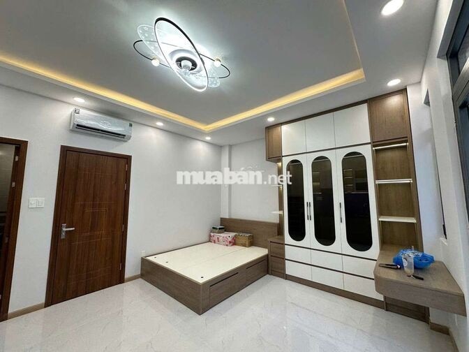 STUDIO BAN CÔNG NGAY HUỲNH TẤN PHÁT SÁT BÊN PHÚ MỸ HƯNG QUẬN 7 4TR9 1P