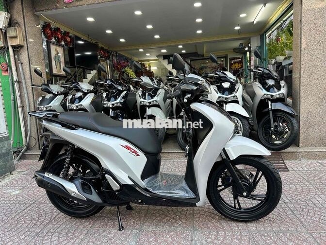 Honda SH 150i ABS 2019 Bạc Nhám BSTP Bao Sang Tên