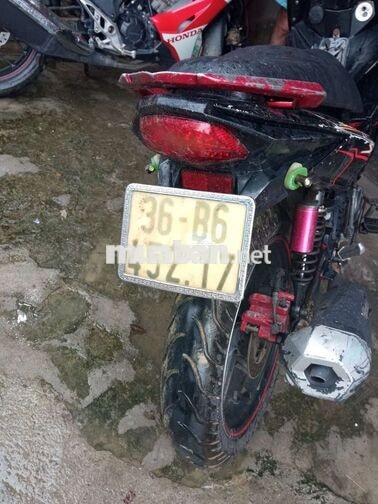 SYM Star Đen, Đỏ Côn số