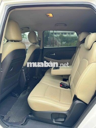 KIA Rondo GAT 2.0 2021 Trắng Tự động