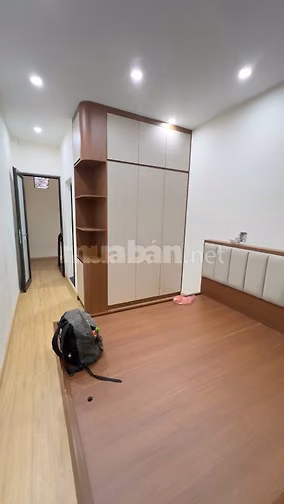 5 TẦNG, 3 NGỦ - ĐI BỘ RA PHỐ, THÔNG CÁC NGẢ ĐỐNG ĐA 