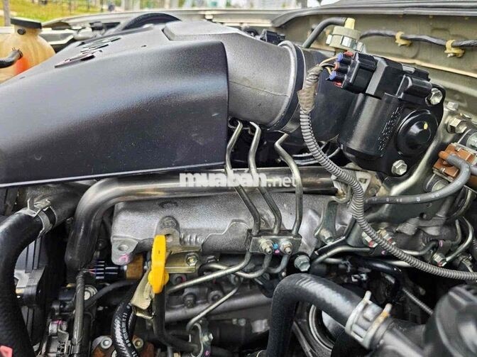 Toyota Fortuner 2.5G faceflit 2012 Số sàn Bạc
