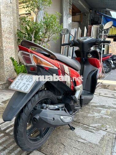 Yamaha Luvias Đỏ Việt Nam