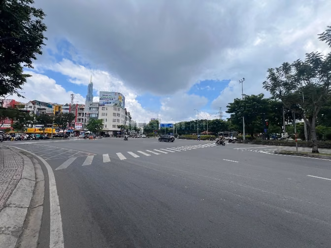 ✨ NGANG 13.5M - NGAY TRẦN NÃO - DÀNH CHO KHÁCH XÂY KHÁCH SẠN - PHÂN KH