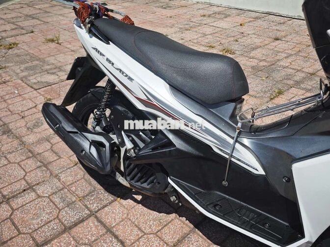 Honda Air Blade 2014 máy êm tặng 2 mũ