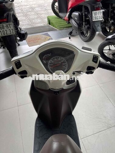 vison 2018 . máy zin im . ko hú. áo đẹp ko trầy