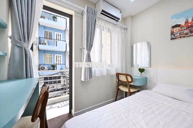 CHO THUÊ CHDV 1PN BAN CÔNG NỘI THẤT TIỆN NGHI NGAY TOÀ NHÀ VIETTEL