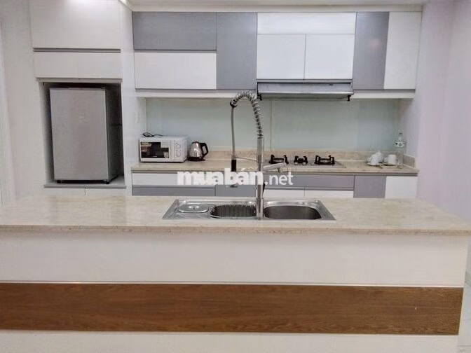 HÀNG HIẾM DT:105M2 – CHO THUÊ KHẢI HOÀN (2PN 2WC) TẦNG CAO GIÁ 14 TR