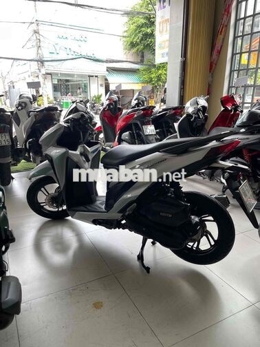 vario 150cc . bạc boscher. máy zin im . áo đẹp