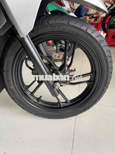 vario 150cc . bạc boscher. máy zin im . áo đẹp