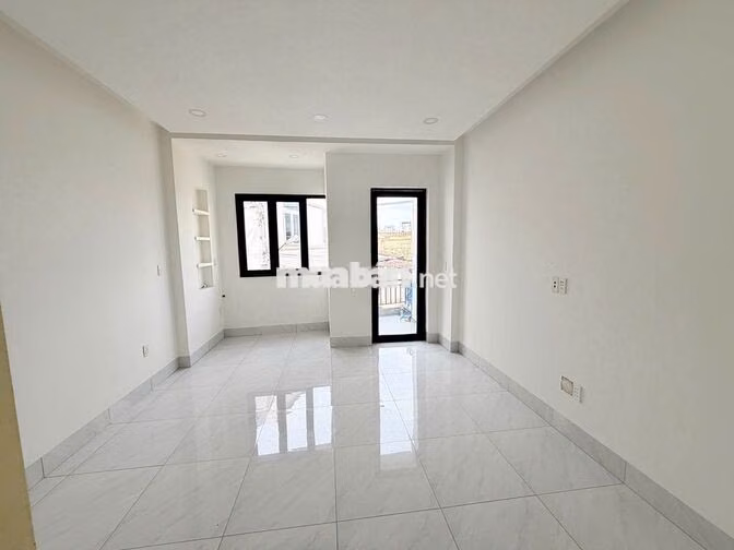  12 TRIỆU – NHÀ 1T1 LẦU, 2PN – 2WC LINH ĐÔNG- CÁCH PHẠM VĂN ĐỒNG 300M