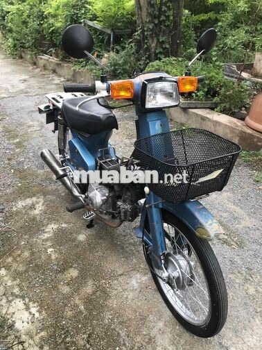 Xe máy Cub 82 50cc Xanh 4 số vòng chạy rất nhẹ