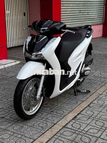 Honda SH 125i Sporty 2024 Trắng đen
