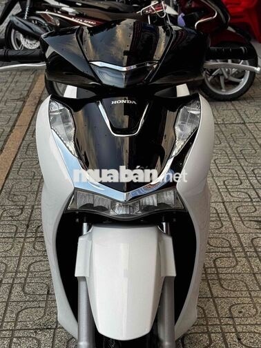 Honda SH 125i Sporty 2024 Trắng đen