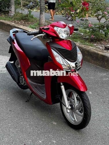 Honda Vision 2018 màu Đỏ xe 1 chủ máy zin êm