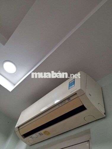 phòng máy lạnh quạt bao điện nước