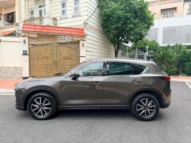 Mazda CX-5 bản 2.5 Premium full chức năng model 2018
