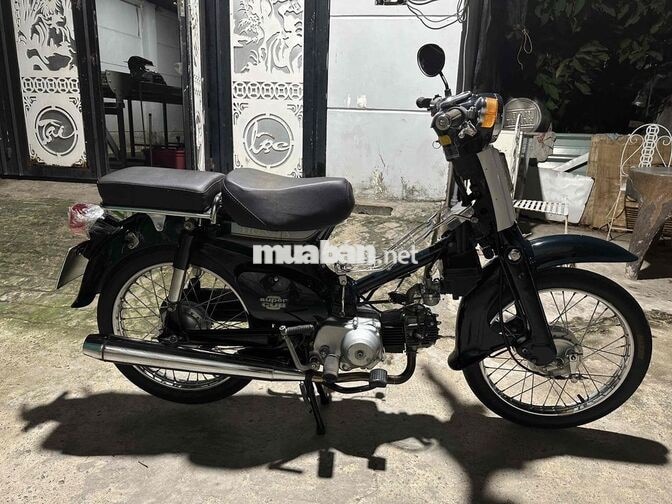 Honda Cub 81 xanh đen