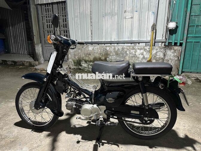 Honda Cub 81 xanh đen
