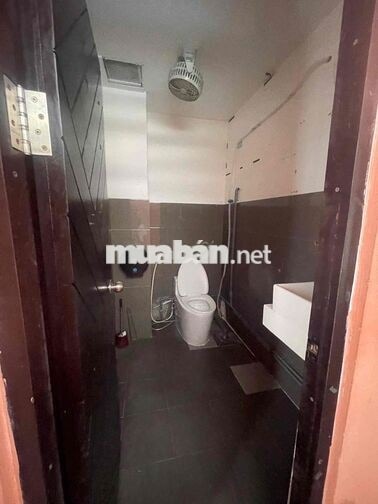 CHO THUÊ GÓC 2MT CỐNG QUỲNH QUẬN 1