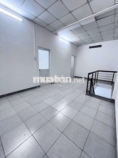 🏠 NHÀ 3PN – 3WC | CÓ SÂN RỘNG 100M2  | HẺM TẢI - SÁT PHẠM VĂN ĐỒNG 