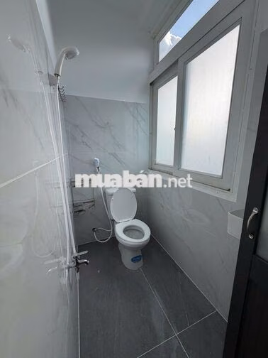 Phòng LQĐịnh, gần ĐH Công Nghiệp, full nội thất,có ban công lớn,thoáng