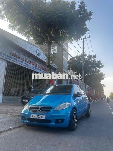 Mercedes-Benz A-Class Thể thao Xanh