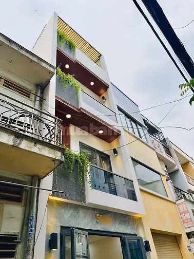 ⭐️Nhà 3 lầu tuyệt đẹp Cao cấp 2 mặt hẻm xe hơi 6m Phan Văn Trị, P5, Q.