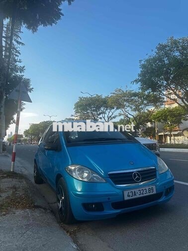 Mercedes-Benz A-Class Thể thao Xanh