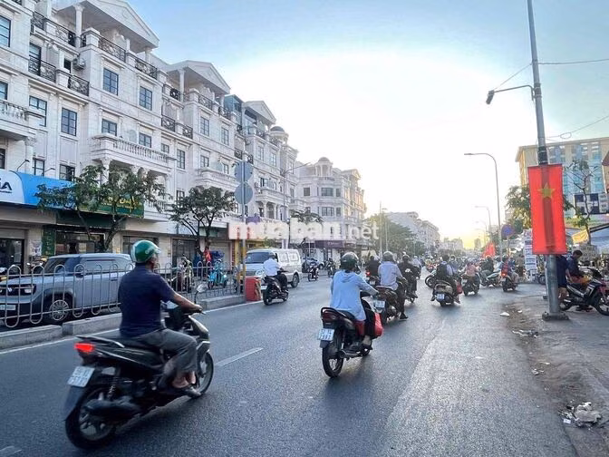 CHO THUÊ NHÀ GÓC 2MT NGUYỄN VĂN LƯỢNG GÒ VẤP ĐỐI DIỆN CITYLAND GẦN LO