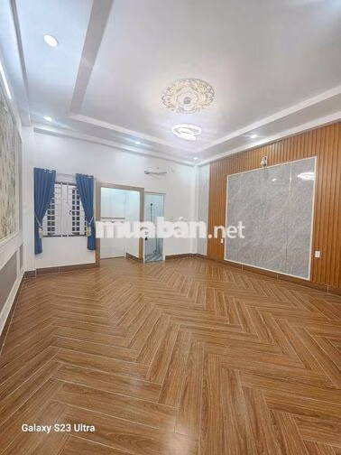 nhà mới đẹp măt tiền có thanh máy phù hợp kd, spa,p khám, cty 7pn 8wc 