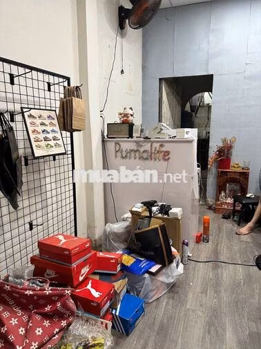 Sắp trả mặt bằng cần kiếm người thuê lại giúp chủ nhà
