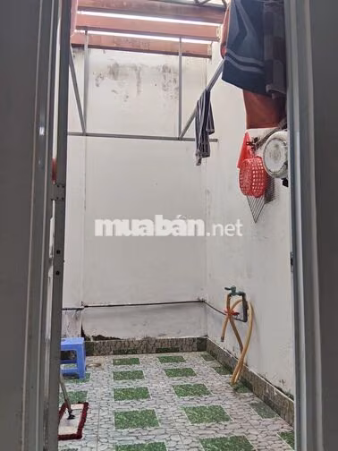 CHO THUÊ NHÀ NGUYÊN CĂN MẶT TIỀN ĐƯỜNG TÂN THỚI NHẤT 11 - QUẬN 12