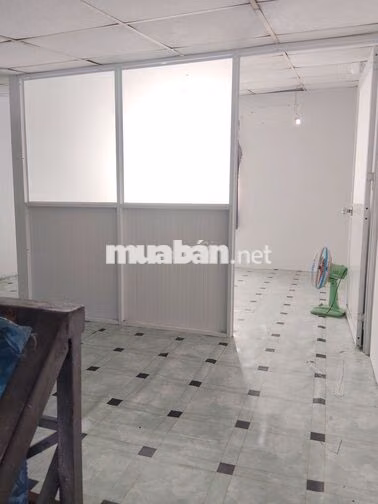 CHO THUÊ NHÀ NGUYÊN CĂN MẶT TIỀN ĐƯỜNG TÂN THỚI NHẤT 11 - QUẬN 12