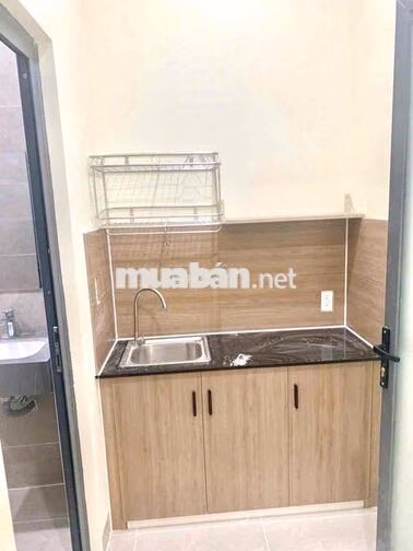 CHO THUÊ PHÒNG TRỌ MỚI ĐẸP GIÁ 4TR1 - PHẠM THẾ HIỂN, Q8 Ở LIỀN