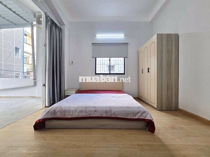 CHO THUÊ CĂN HỘ MỚI CÁCH BKU 5 PHÚT ĐI XE BAN CÔNG RỘNG FULL NỘI THẤT