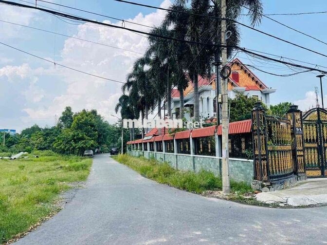 bán đất trung tâm Thị Trấn Củ Chi 354m2(11x31) giá 530tr sẵn thổ cư