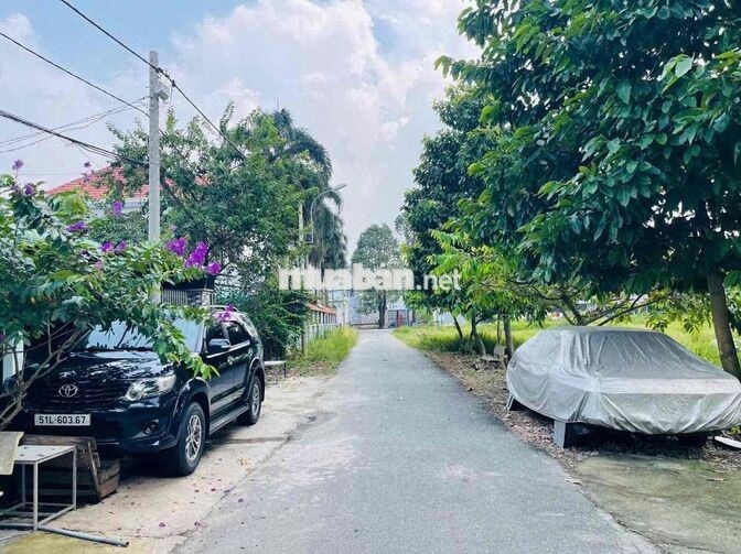 bán đất trung tâm Thị Trấn Củ Chi 354m2(11x31) giá 530tr sẵn thổ cư