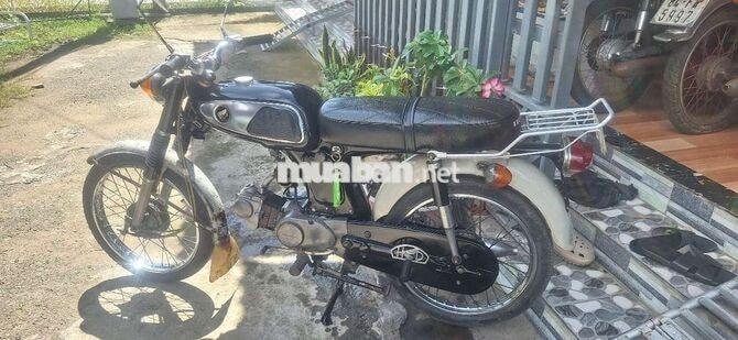 Honda SS50 5 số Nhật Bản màu Đen