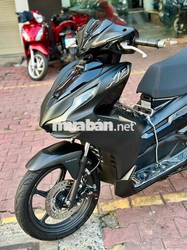 Honda Airblade 125 2023 Đen 4 val - 9 chủ